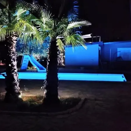 Sak Mobile Homes Пировац