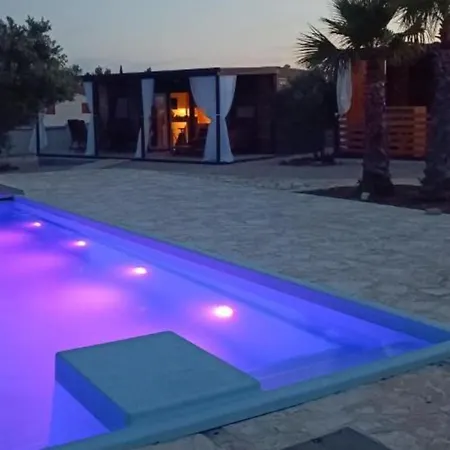 Sak Mobile Homes * Пировац