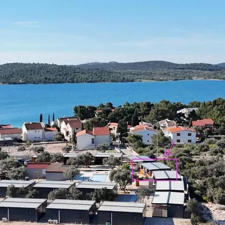 Sak Mobile Homes Prázdninový dům Pirovac