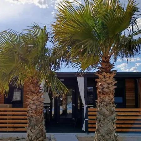 Sak Mobile Homes Tatil Evi *